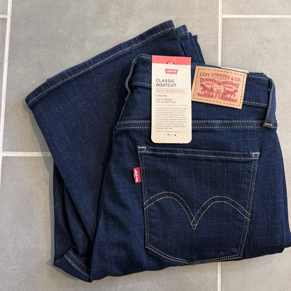 Levi’s bootcut jeans